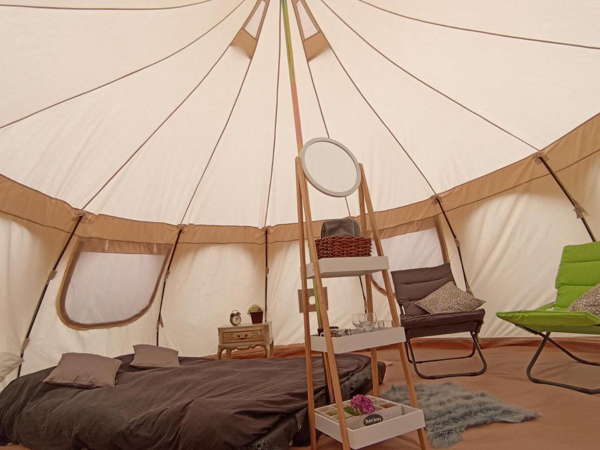 Natuur-Like Glamping In Bosland Pelt Екстер'єр фото